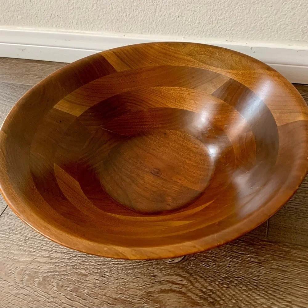 Vintage Mid. Century Walnut Salat Bowl 14”